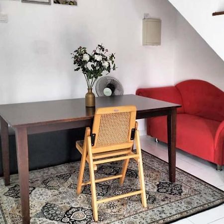 Iris 55 Corner Lot House Spacious Outdoor With Wi-Fi Johor Bahru Eksteriør bilde