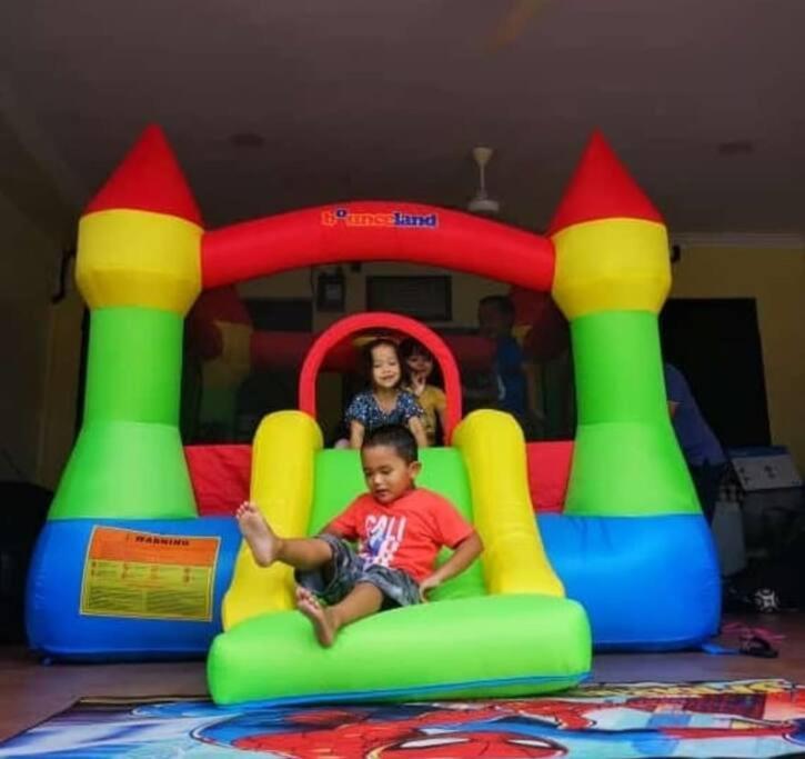 Iris 55 Corner Lot House Spacious Outdoor With Wi-Fi Johor Bahru Eksteriør bilde